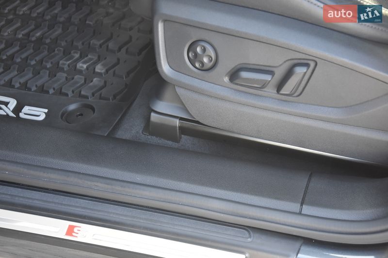 Внедорожник / Кроссовер Audi Q5 2024 в Львове фото 45 Внедорожник / Кроссовер Audi Q5 2024 в Львове