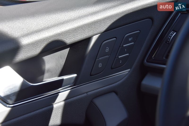 Внедорожник / Кроссовер Audi Q5 2024 в Львове фото 55 Внедорожник / Кроссовер Audi Q5 2024 в Львове
