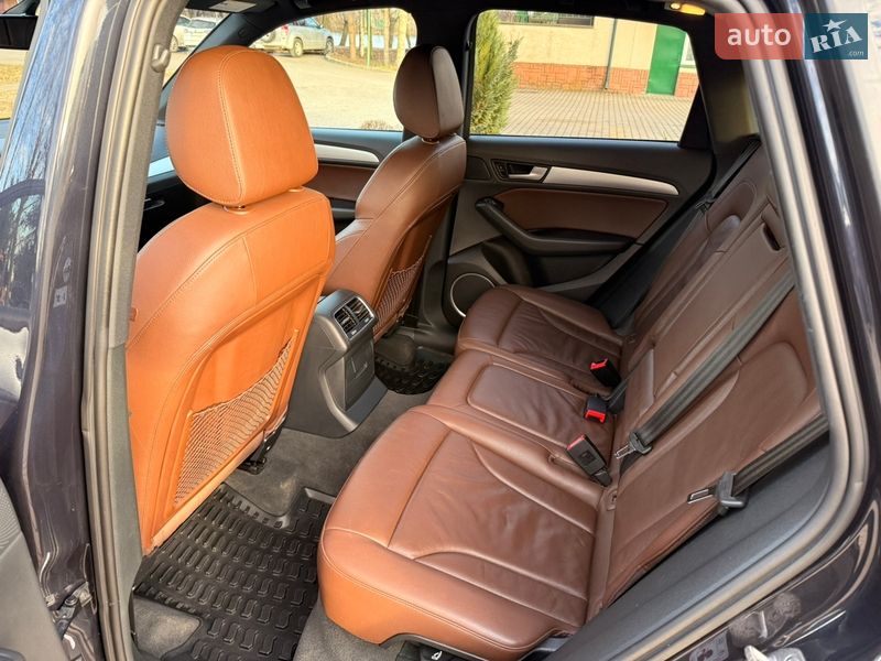 Внедорожник / Кроссовер Audi Q5 2016 в Львове