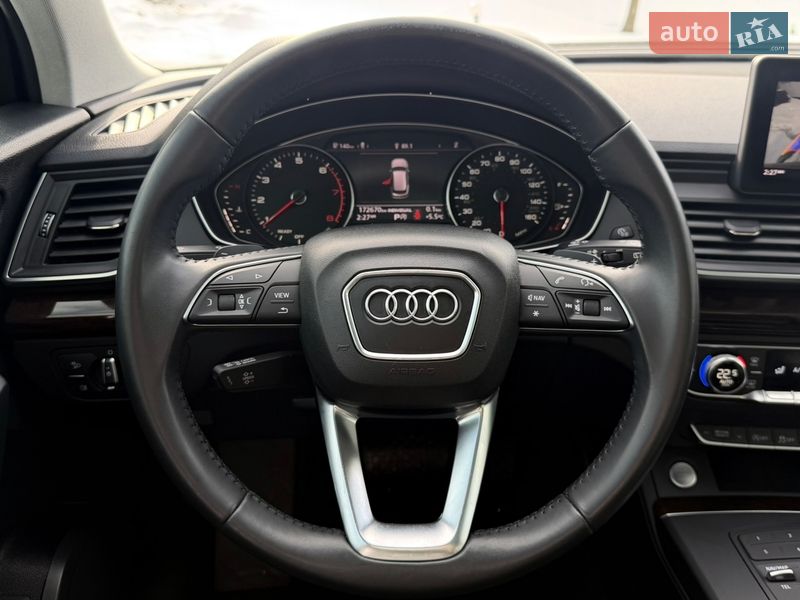 Позашляховик / Кросовер Audi Q5 2018 в Сумах