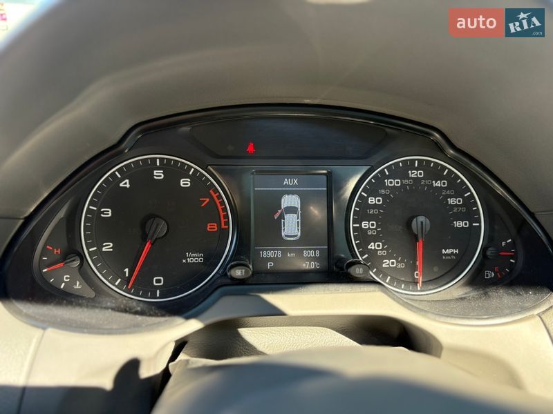 Позашляховик / Кросовер Audi Q5 2011 в Чернівцях