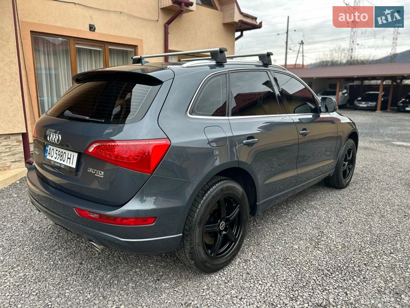 Внедорожник / Кроссовер Audi Q5 2009 в Мукачево