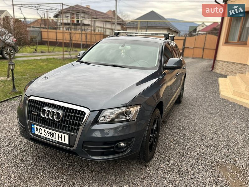 Внедорожник / Кроссовер Audi Q5 2009 в Мукачево