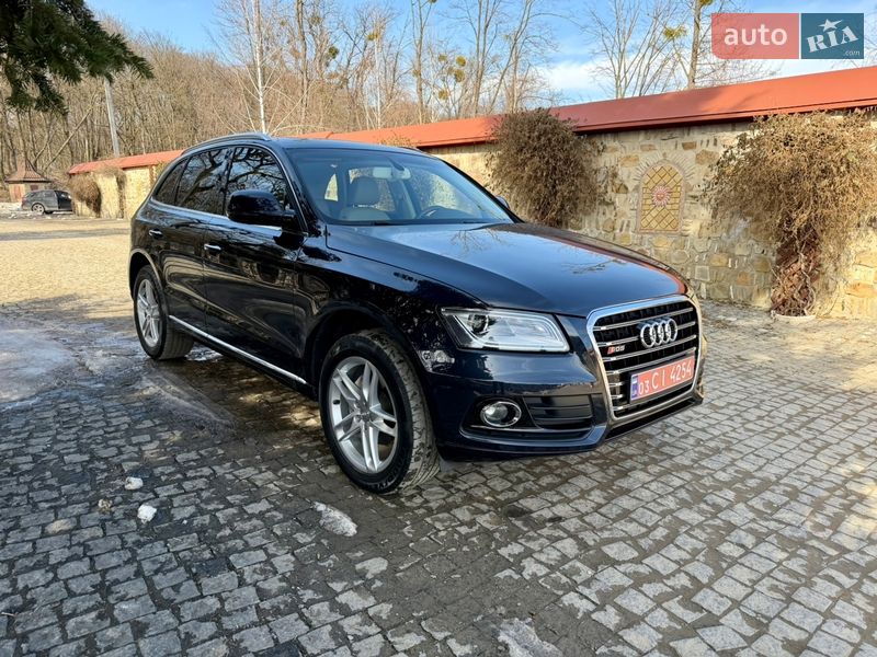 Внедорожник / Кроссовер Audi Q5 2016 в Черновцах