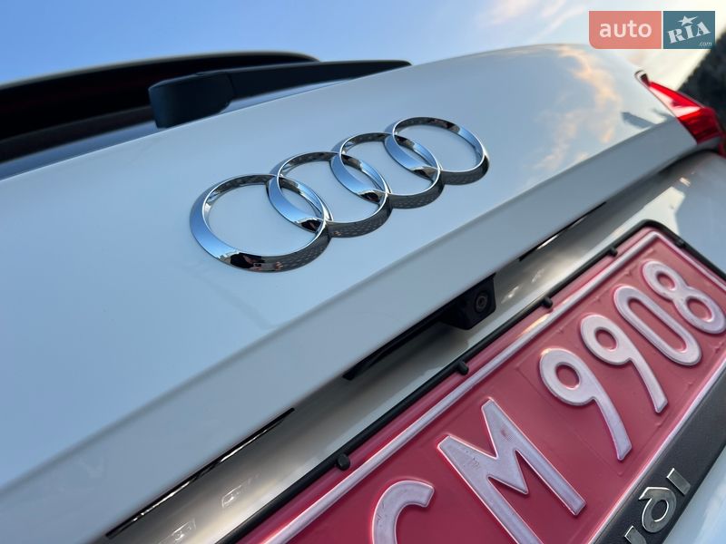 Позашляховик / Кросовер Audi Q5 2018 в Стрию