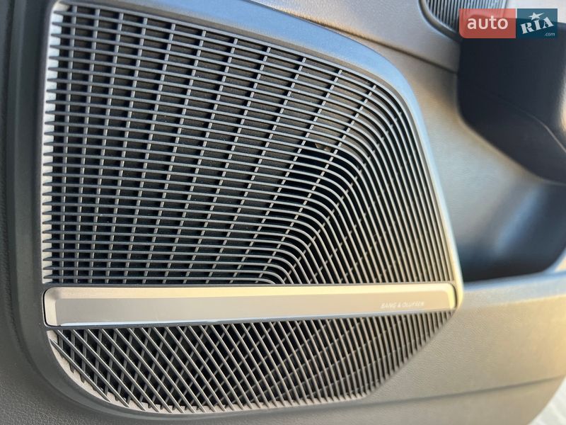 Позашляховик / Кросовер Audi Q5 2018 в Стрию