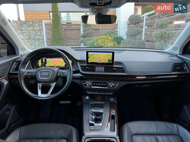 Позашляховик / Кросовер Audi Q5 2018 в Стрию