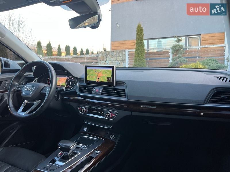 Позашляховик / Кросовер Audi Q5 2018 в Стрию