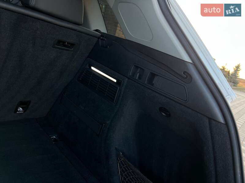 Позашляховик / Кросовер Audi Q5 2018 в Стрию