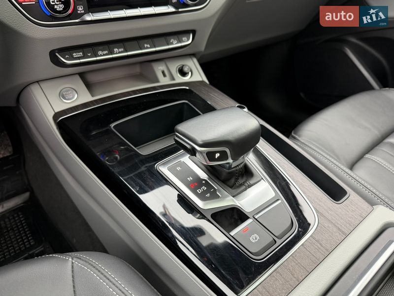 Позашляховик / Кросовер Audi Q5 2020 в Сумах