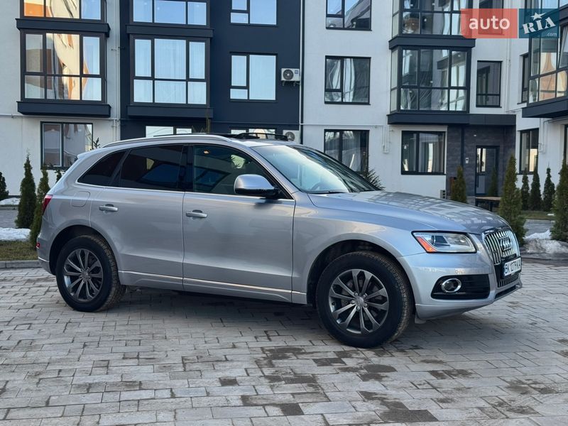 Внедорожник / Кроссовер Audi Q5 2015 в Ровно