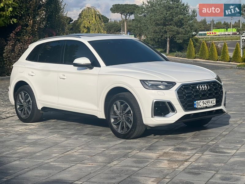 Внедорожник / Кроссовер Audi Q5 2020 в Львове