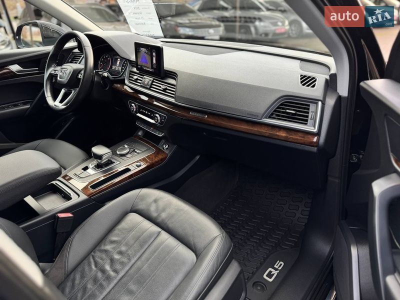 Позашляховик / Кросовер Audi Q5 2018 в Кривому Розі