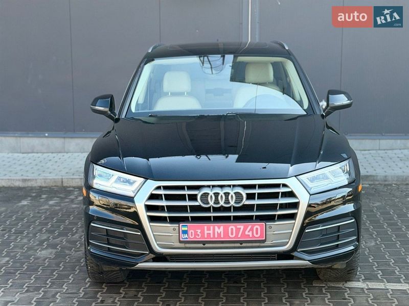 Позашляховик / Кросовер Audi Q5 2019 в Києві