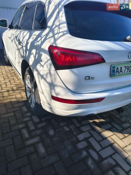Внедорожник / Кроссовер Audi Q5 2015 в Киеве