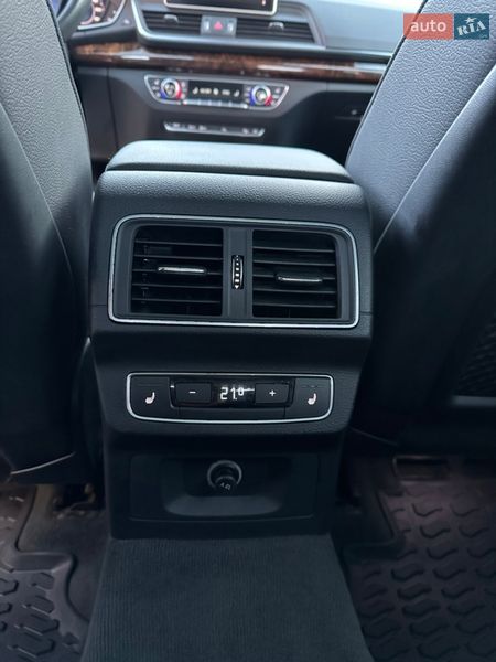 Внедорожник / Кроссовер Audi Q5 2017 в Ратным