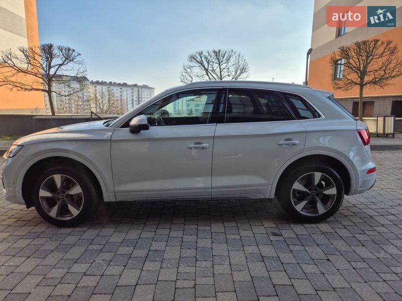 Внедорожник / Кроссовер Audi Q5 2022 в Ивано-Франковске фото 6 Внедорожник / Кроссовер Audi Q5 2022 в Ивано-Франковске