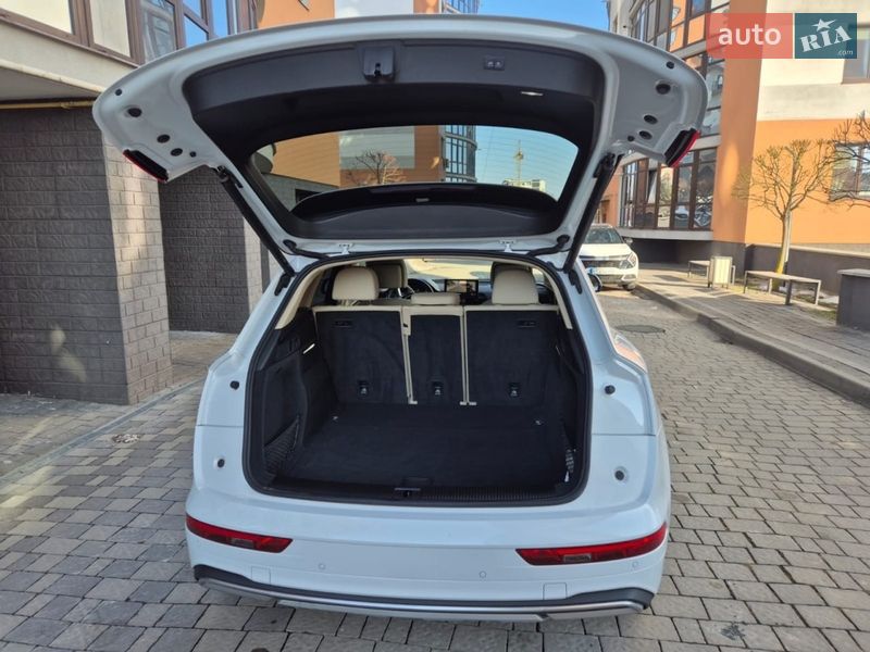 Внедорожник / Кроссовер Audi Q5 2022 в Ивано-Франковске фото 18 Внедорожник / Кроссовер Audi Q5 2022 в Ивано-Франковске
