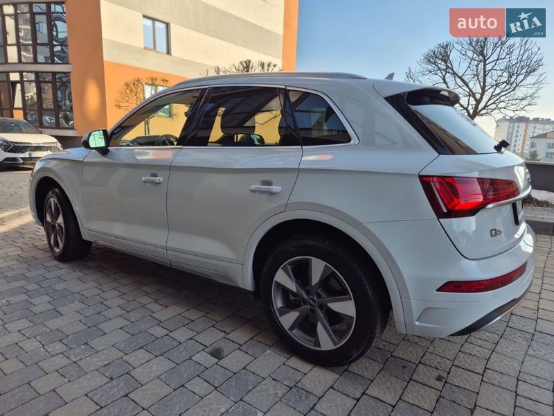 Внедорожник / Кроссовер Audi Q5 2022 в Ивано-Франковске фото 25 Внедорожник / Кроссовер Audi Q5 2022 в Ивано-Франковске