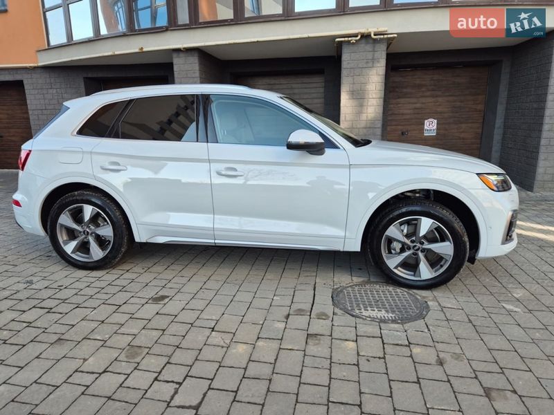 Внедорожник / Кроссовер Audi Q5 2022 в Ивано-Франковске фото 26 Внедорожник / Кроссовер Audi Q5 2022 в Ивано-Франковске
