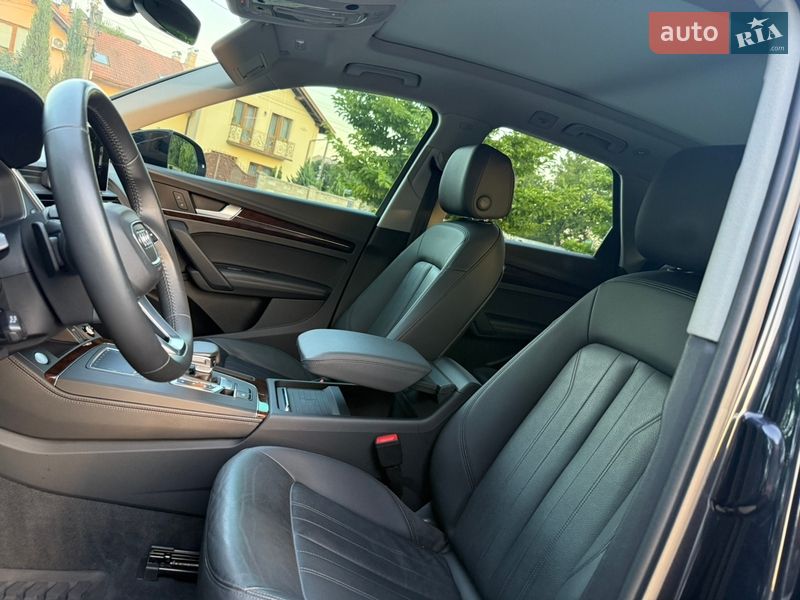 Внедорожник / Кроссовер Audi Q5 2020 в Львове