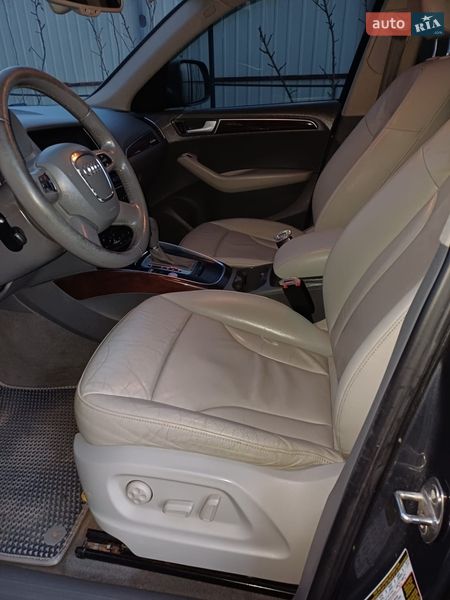 Позашляховик / Кросовер Audi Q5 2011 в Івано-Франківську