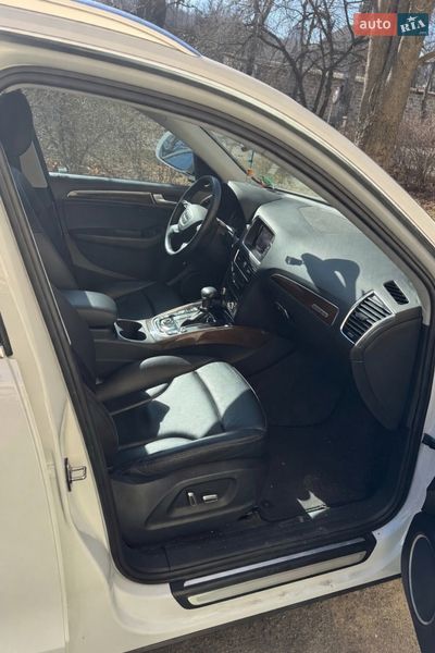 Внедорожник / Кроссовер Audi Q5 2016 в Киеве