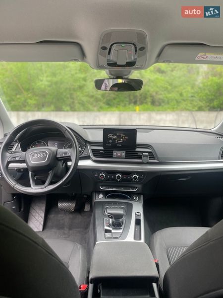 Внедорожник / Кроссовер Audi Q5 2020 в Киеве