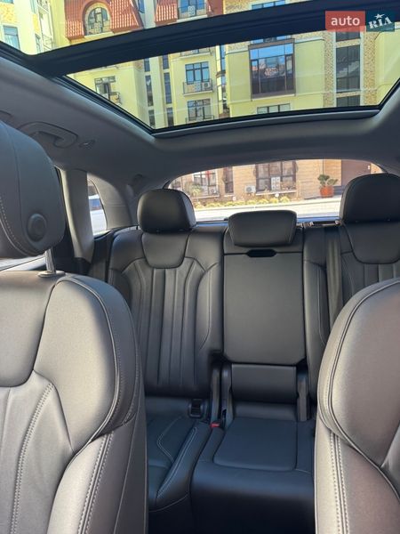 Внедорожник / Кроссовер Audi Q5 2023 в Киеве