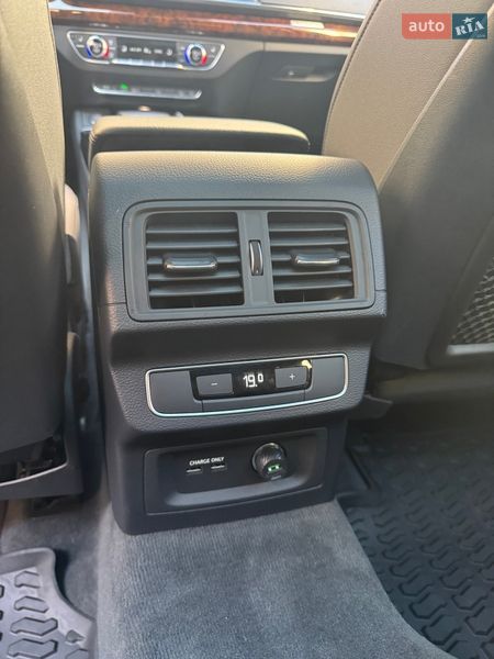 Внедорожник / Кроссовер Audi Q5 2023 в Киеве