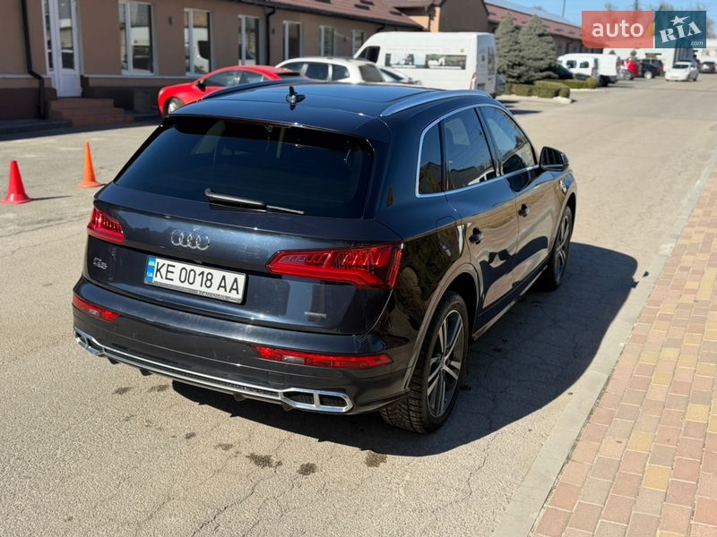 Внедорожник / Кроссовер Audi Q5 2020 в Днепре