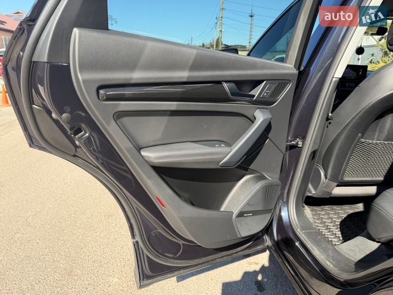 Внедорожник / Кроссовер Audi Q5 2020 в Днепре