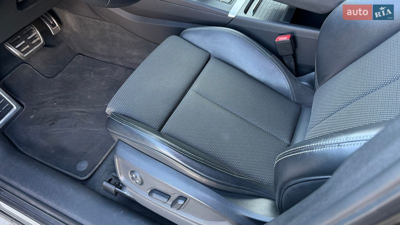 Внедорожник / Кроссовер Audi Q5 2019 в Киеве