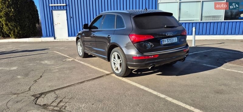 Внедорожник / Кроссовер Audi Q5 2015 в Полтаве