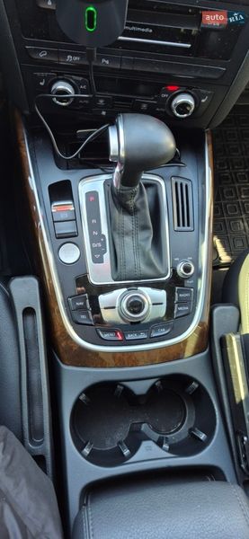 Внедорожник / Кроссовер Audi Q5 2015 в Полтаве