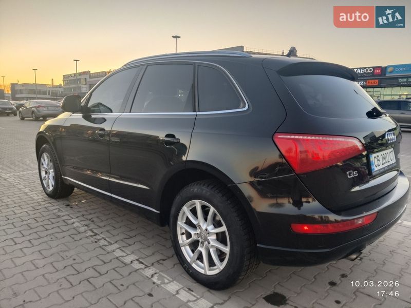 Внедорожник / Кроссовер Audi Q5 2012 в Софиевской Борщаговке