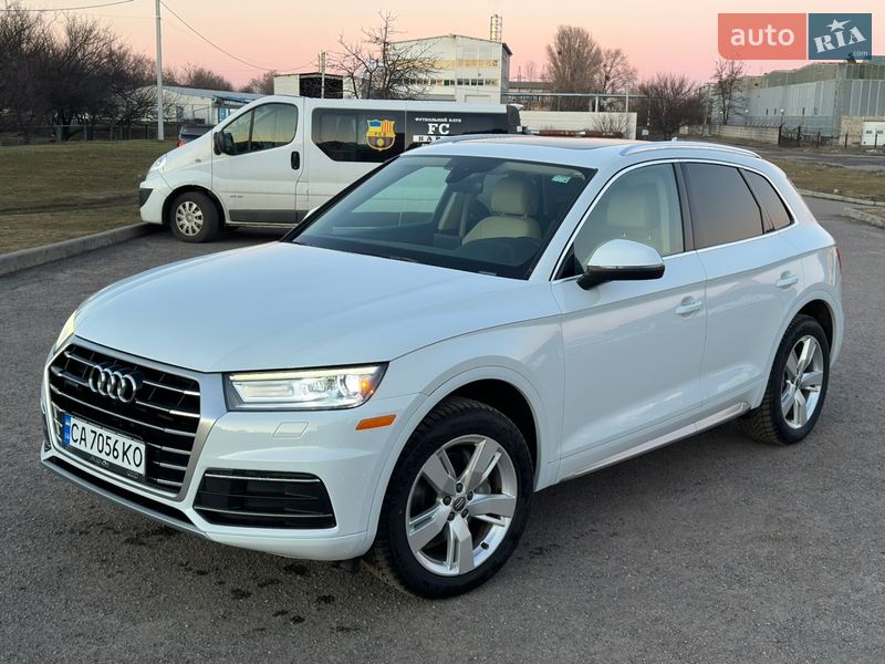 Внедорожник / Кроссовер Audi Q5 2019 в Черкассах