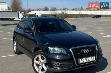 Внедорожник / Кроссовер Audi Q5 2010 в Ужгороде