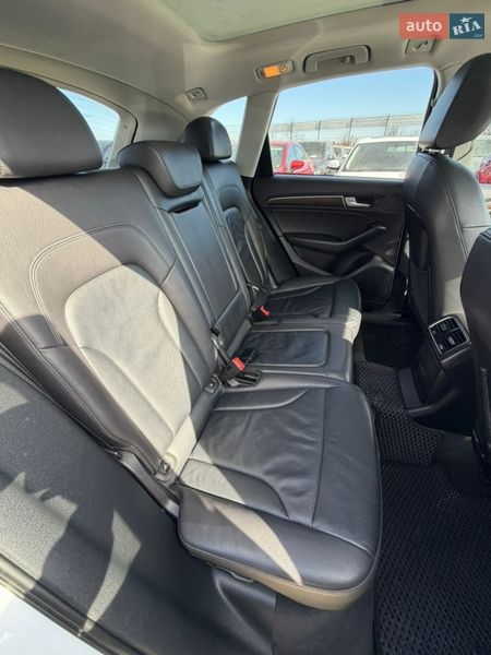 Внедорожник / Кроссовер Audi Q5 2016 в Ивано-Франковске