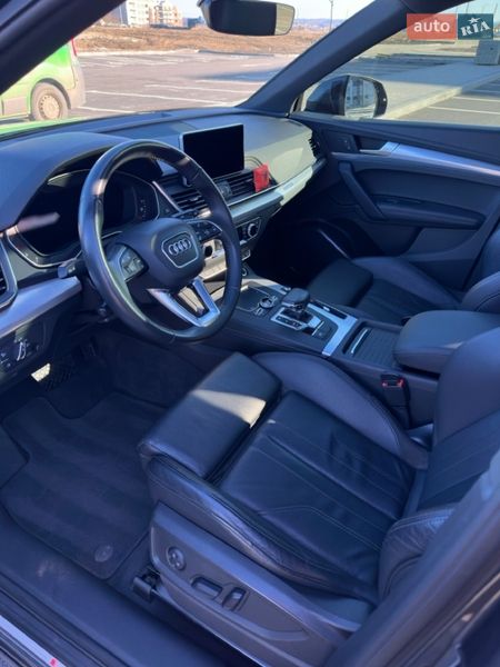 Позашляховик / Кросовер Audi Q5 2020 в Рівному