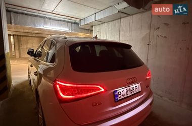 Позашляховик / Кросовер Audi Q5 2016 в Львові