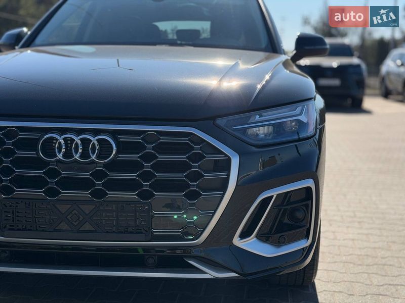 Позашляховик / Кросовер Audi Q5 2023 в Києві