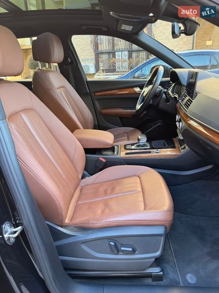 Позашляховик / Кросовер Audi Q5 2020 в Києві фото 34 Позашляховик / Кросовер Audi Q5 2020 в Києві