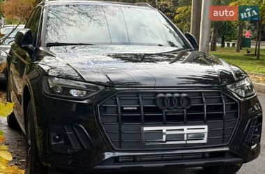 Позашляховик / Кросовер Audi Q5 2022 в Дніпрі