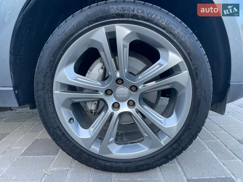 Внедорожник / Кроссовер Audi Q5 2013 в Днепре