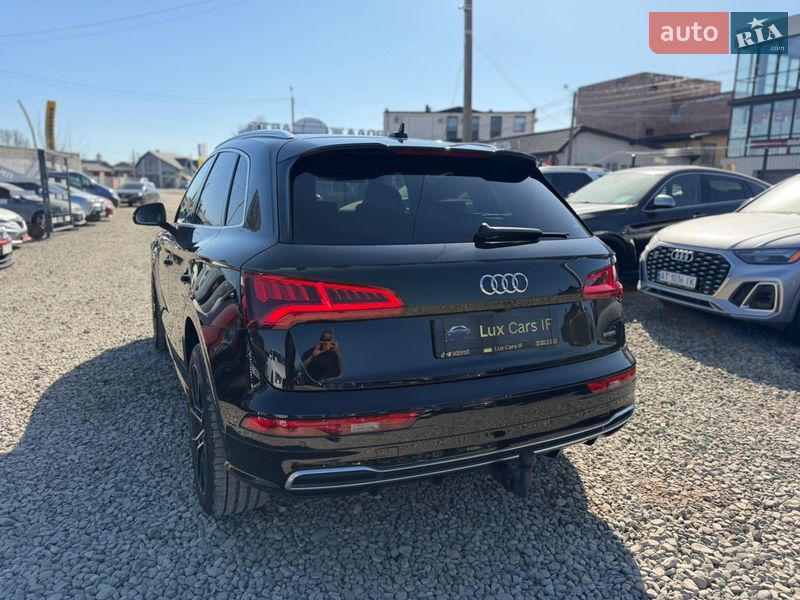 Позашляховик / Кросовер Audi Q5 2019 в Івано-Франківську