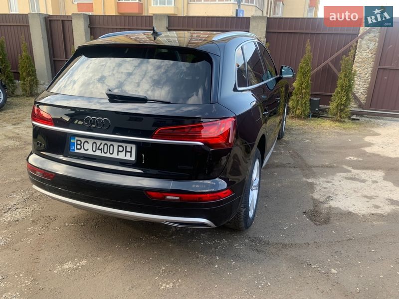 Позашляховик / Кросовер Audi Q5 2020 в Львові