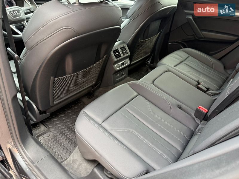 Внедорожник / Кроссовер Audi Q5 2024 в Стрые