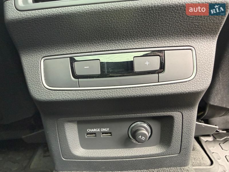 Внедорожник / Кроссовер Audi Q5 2024 в Стрые