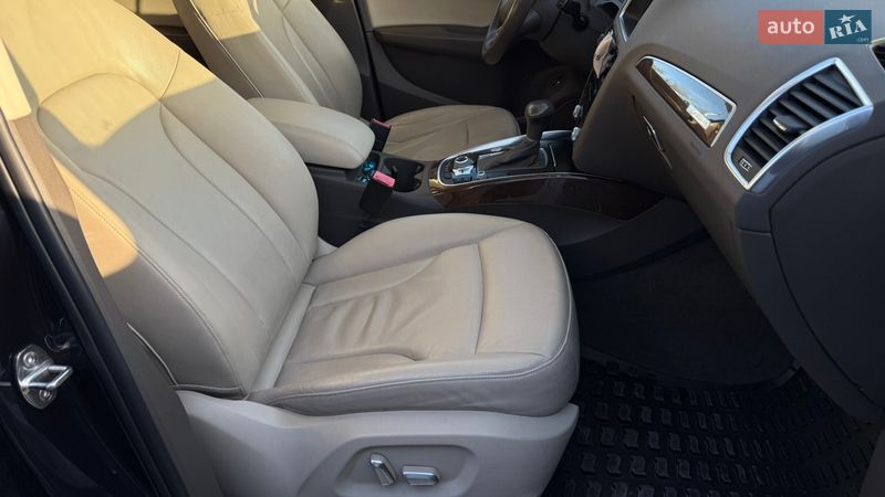 Внедорожник / Кроссовер Audi Q5 2015 в Одессе